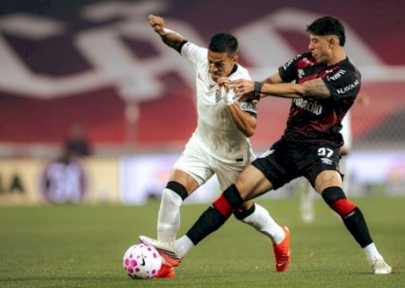 Athletico-PR cede empate ao Atl&eacute;tico-MG nos acr&eacute;scimos