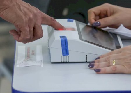 Plebiscito: eleitores de 6 cidades decidem transferência de distritos
