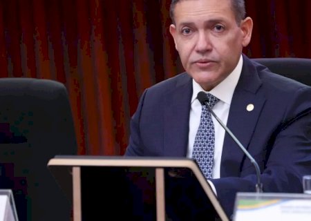 Nunes Marques suspende postagens ilegais contra campanha de Lula