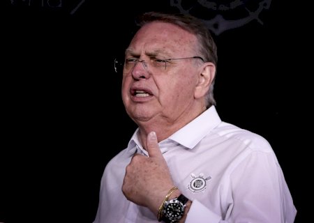 Conselho do Corinthians convoca Stabile para dar explicações após desabafo de Gabriel Paulista