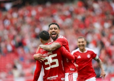 Inter vence Botafogo e deixa zona de rebaixamento do Brasileir&atilde;o