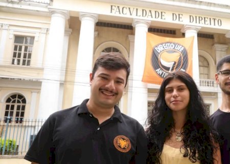 Ato de estudantes da UFF deu pontapé em mobilização por virada de Lula
