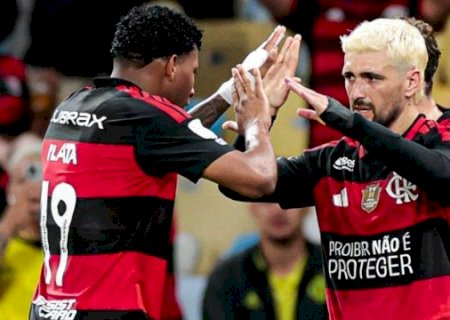 P&ecirc;nalti nos acr&eacute;scimos d&aacute; vit&oacute;ria ao Flamengo e lideran&ccedil;a do Brasileir&atilde;o