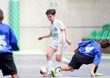 Copa Pelezinho entra na reta final com 29 gols em cinco partidas