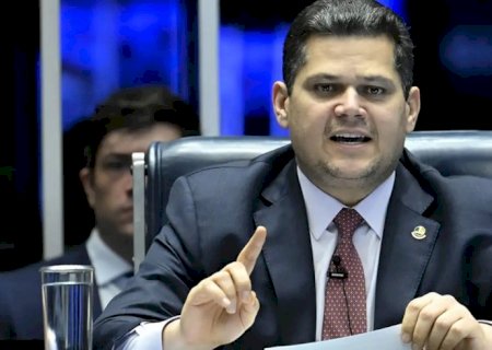 Alcolumbre anuncia sessões para discutir e votar fim da escala 6x1